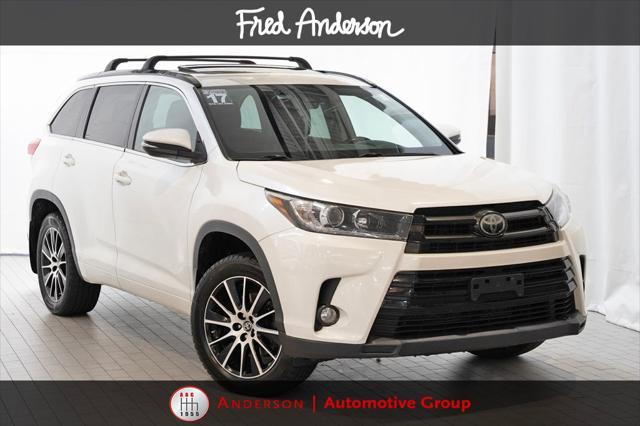 used 2017 Toyota Highlander car, priced at $22,268