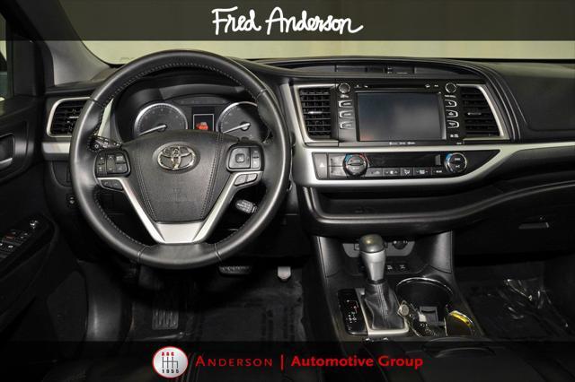used 2017 Toyota Highlander car, priced at $22,268