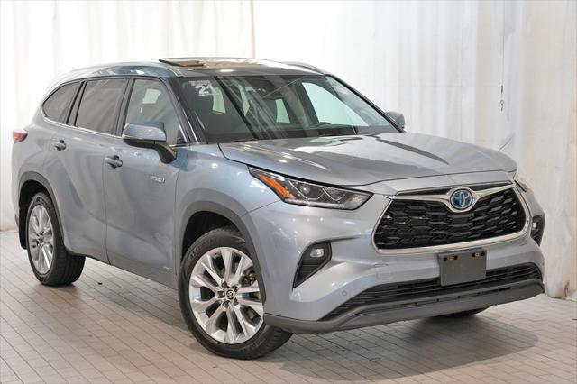 used 2021 Toyota Highlander Hybrid car, priced at $36,500