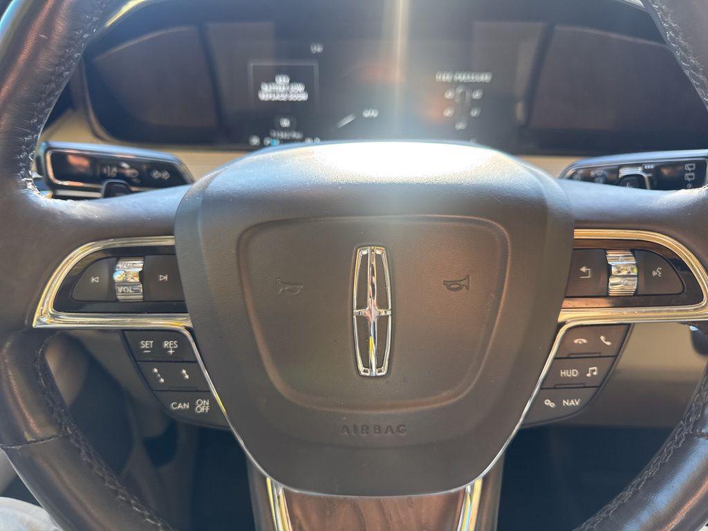 used 2020 Lincoln Navigator car, priced at $38,807