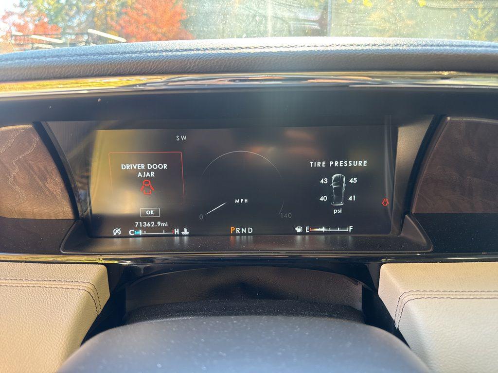 used 2020 Lincoln Navigator car, priced at $38,807