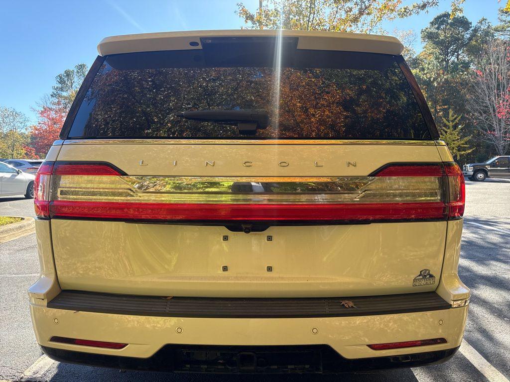 used 2020 Lincoln Navigator car, priced at $38,807