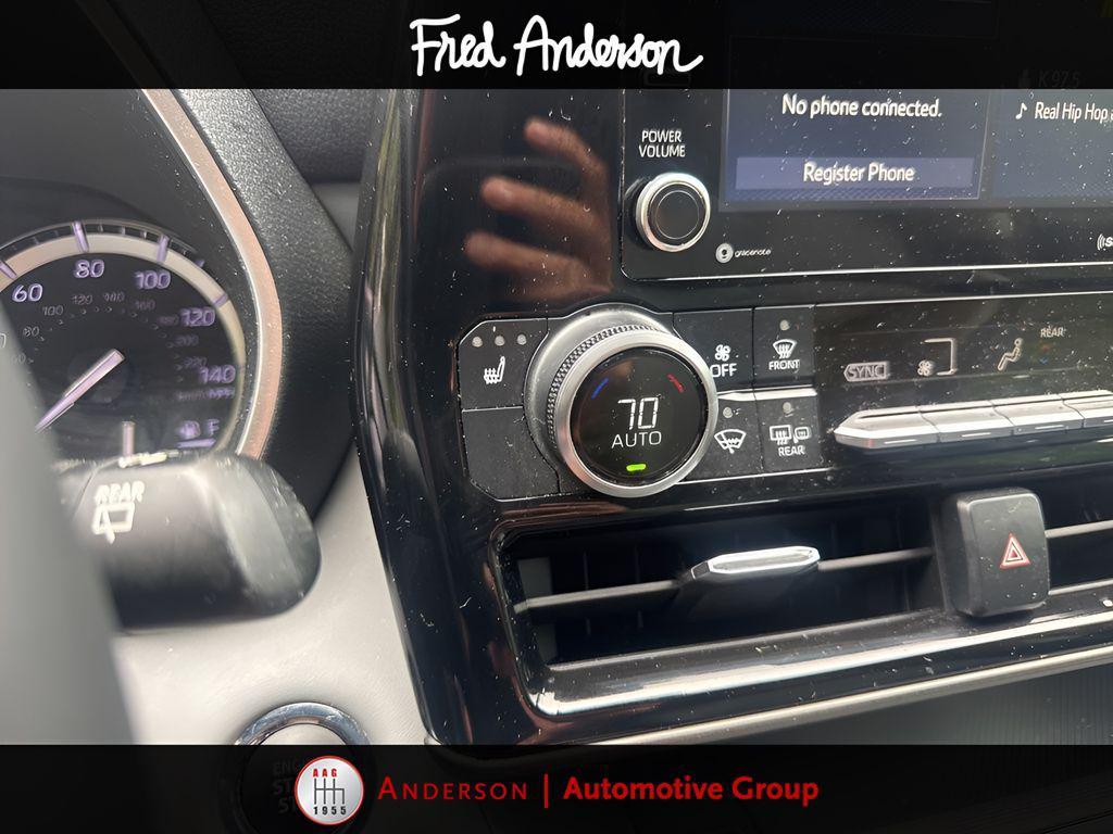 used 2022 Toyota Highlander car, priced at $34,488