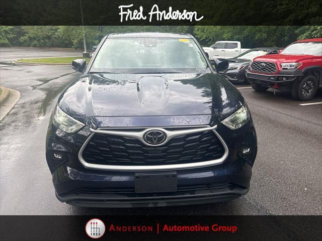 used 2023 Toyota Highlander car, priced at $33,994