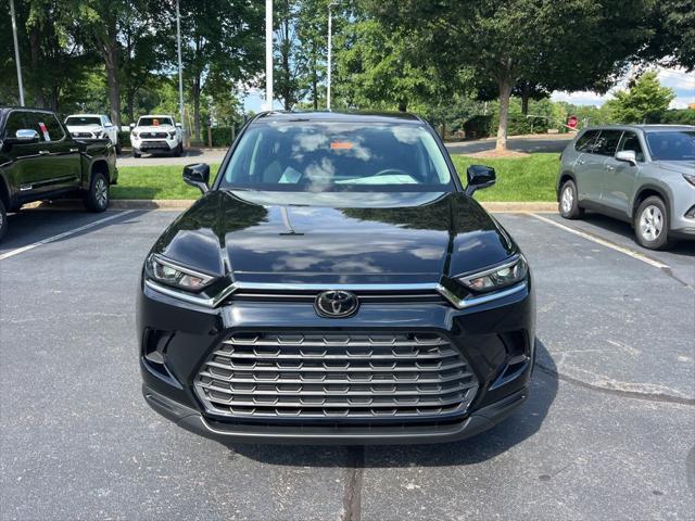new 2025 Toyota Highlander Hybrid car, priced at $48,494