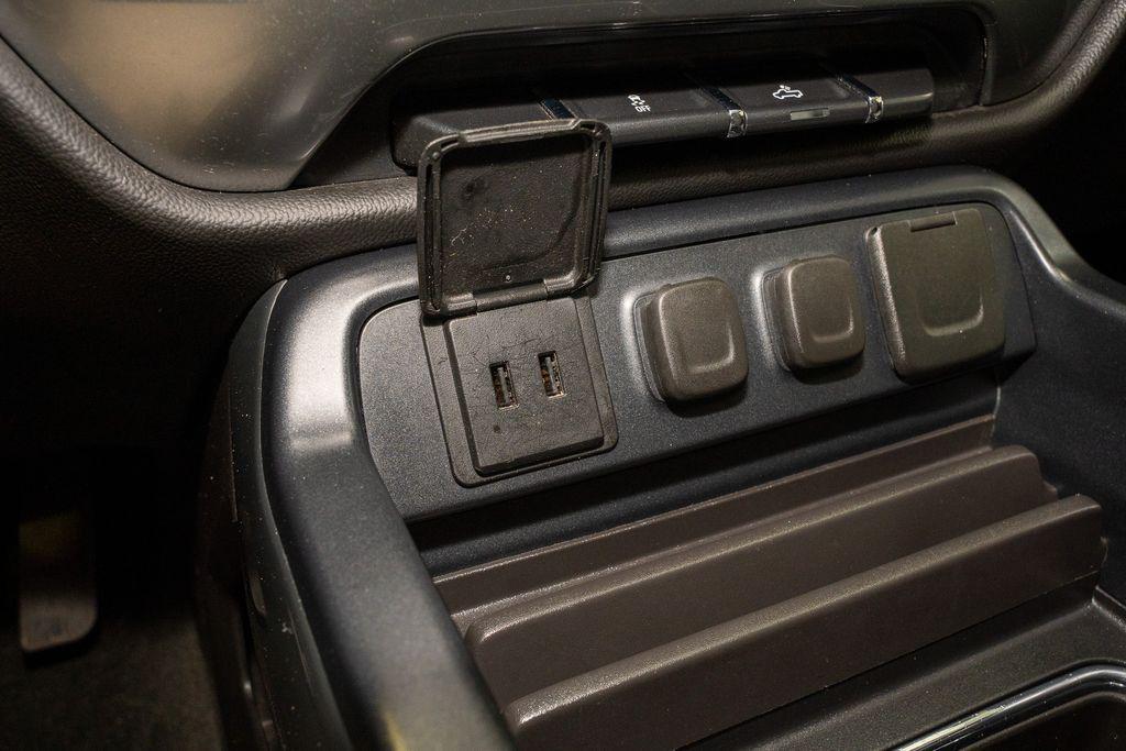 used 2018 Chevrolet Silverado 1500 car, priced at $22,980