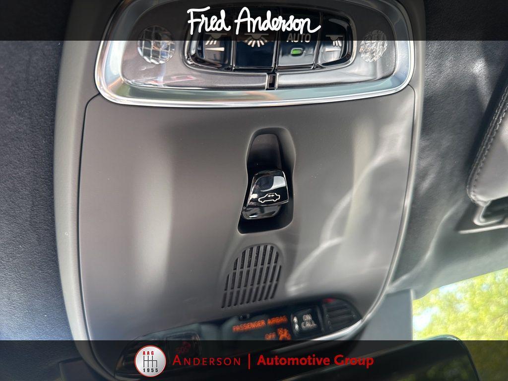 used 2021 Volvo XC90 Recharge Plug-In Hybrid car, priced at $39,651