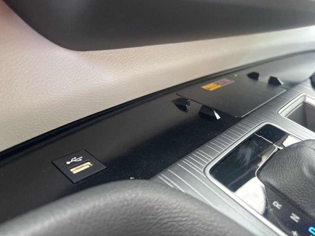 new 2025 Toyota Sienna car, priced at $41,899