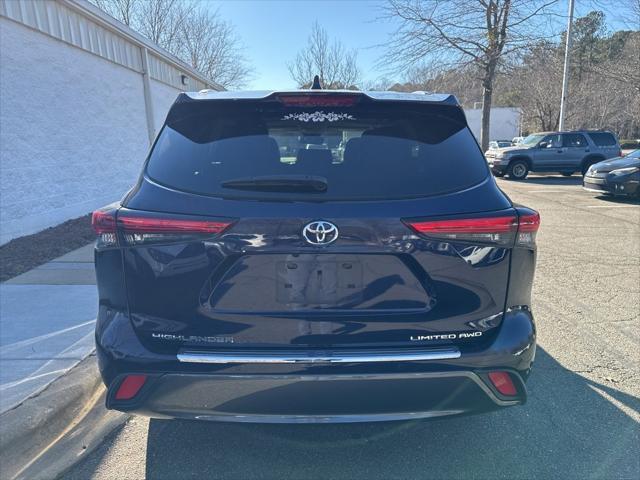 used 2021 Toyota Highlander car, priced at $37,000