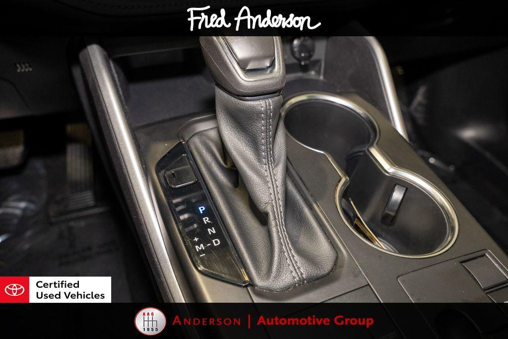 used 2023 Toyota Highlander car, priced at $36,294