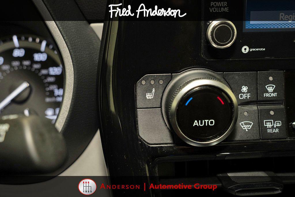 used 2022 Toyota Highlander car, priced at $31,744