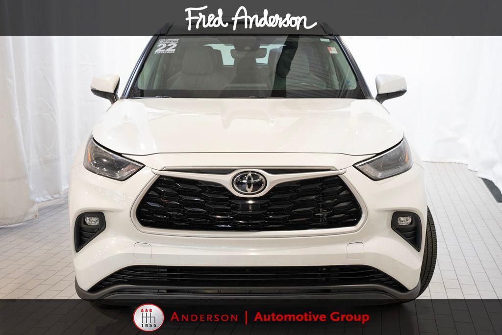used 2022 Toyota Highlander car, priced at $31,744
