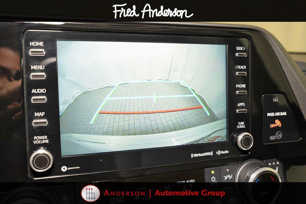 used 2022 Toyota Highlander car, priced at $31,237