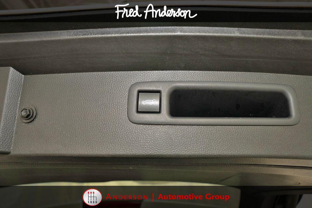used 2022 Toyota Highlander car, priced at $31,744