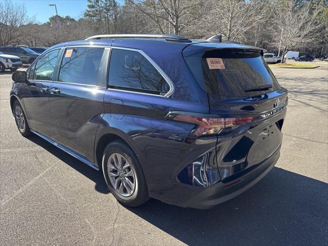 used 2023 Toyota Sienna car, priced at $45,015