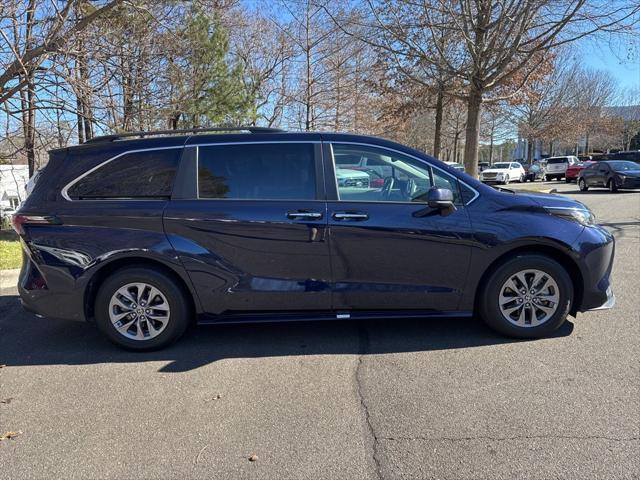 used 2023 Toyota Sienna car, priced at $45,015