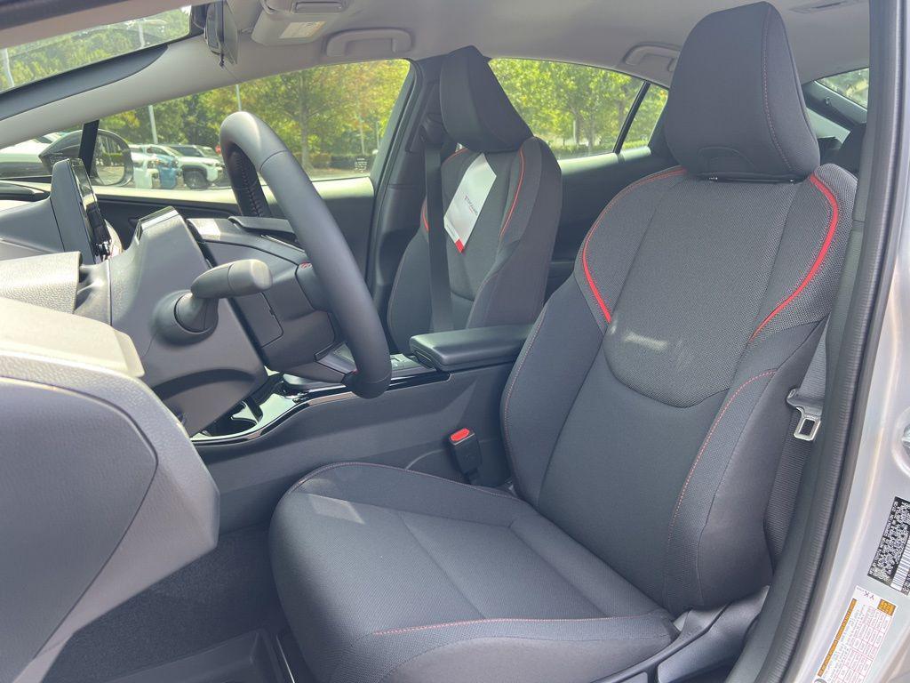 new 2026 Toyota Prius Plug-In Hybrid car, priced at $36,377
