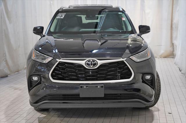 used 2023 Toyota Highlander car, priced at $37,300