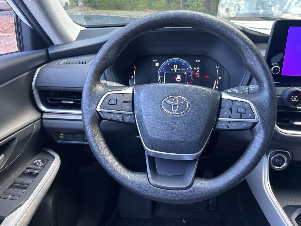 new 2026 Toyota Highlander car, priced at $45,182