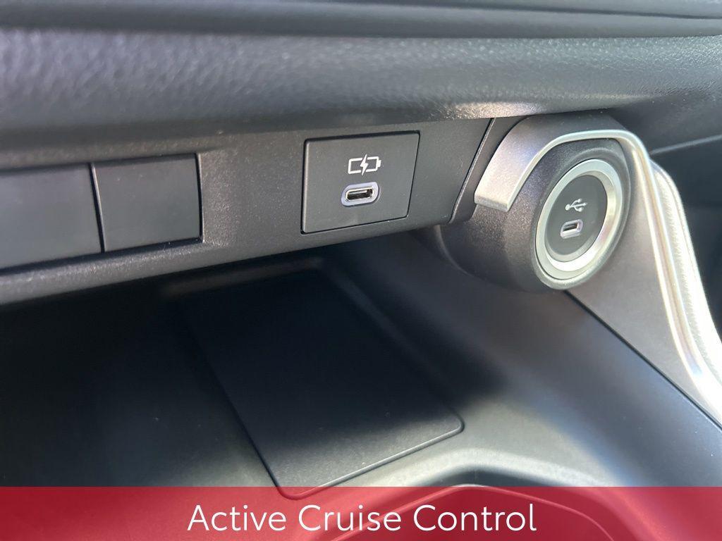 new 2026 Toyota Highlander car, priced at $45,182