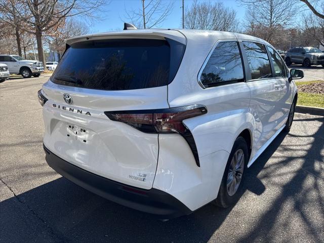 used 2024 Toyota Sienna car, priced at $40,095