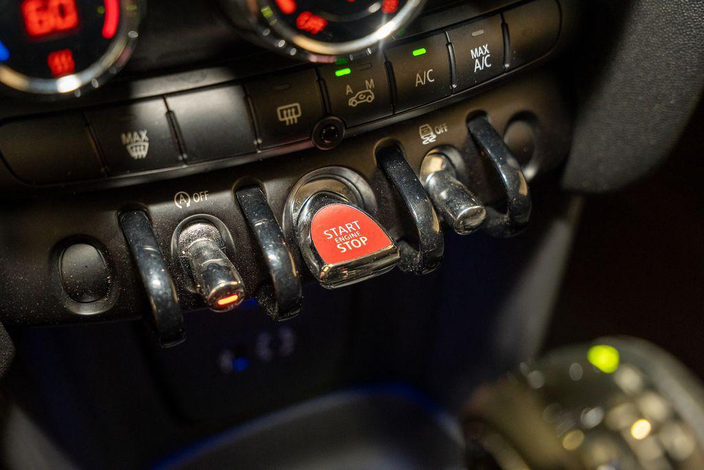used 2015 MINI Hardtop car, priced at $8,034