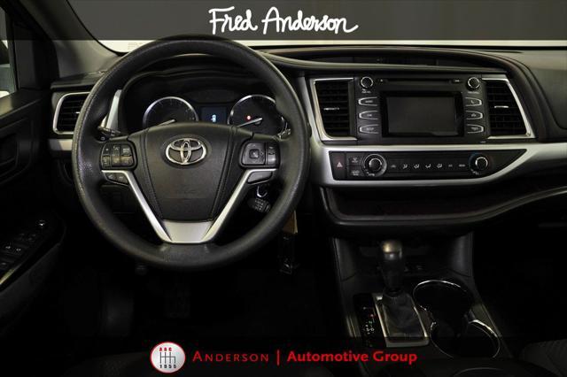 used 2015 Toyota Highlander car, priced at $16,765