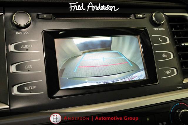 used 2015 Toyota Highlander car, priced at $16,765