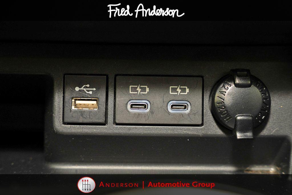 used 2024 Toyota Highlander car, priced at $33,071