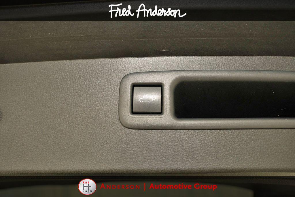 used 2024 Toyota Highlander car, priced at $35,498
