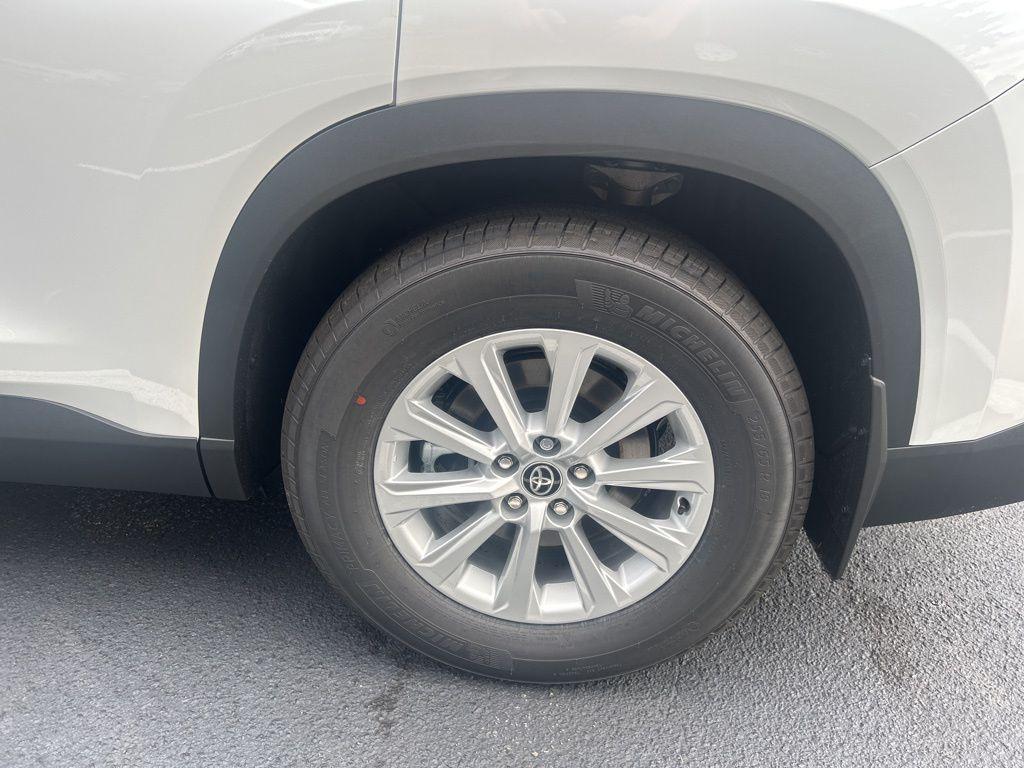 new 2026 Toyota Grand Highlander car, priced at $48,201