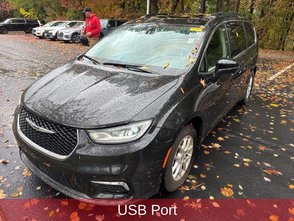 used 2022 Chrysler Pacifica car, priced at $23,381
