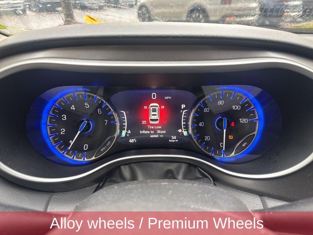 used 2022 Chrysler Pacifica car, priced at $23,381