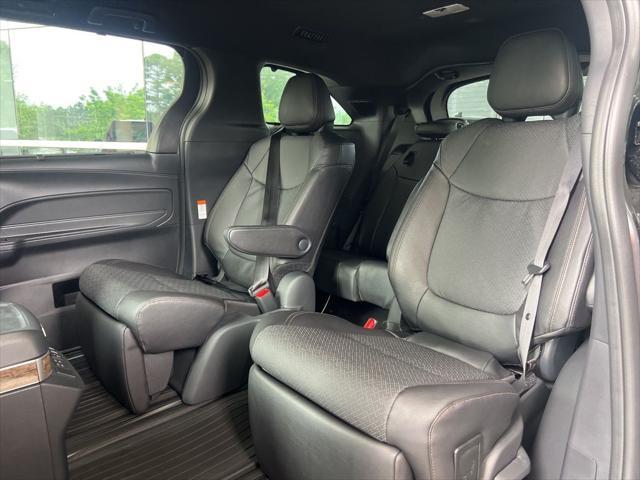 new 2025 Toyota Sienna car, priced at $59,301