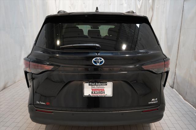 used 2023 Toyota Sienna car, priced at $40,500