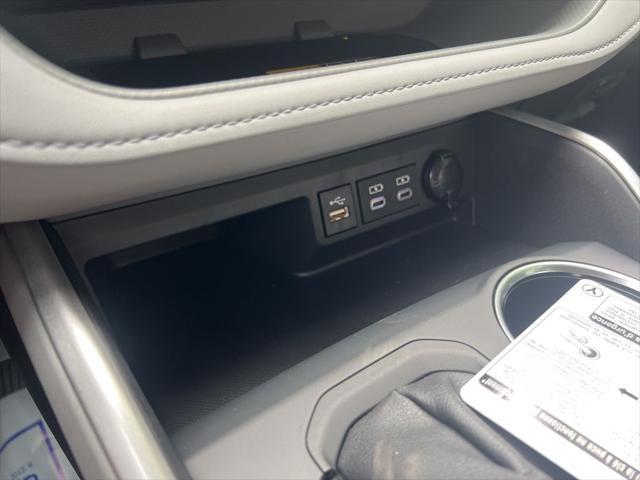 new 2025 Toyota Highlander car, priced at $46,904