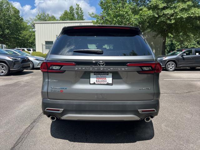 new 2025 Toyota Grand Highlander Hybrid car, priced at $60,661