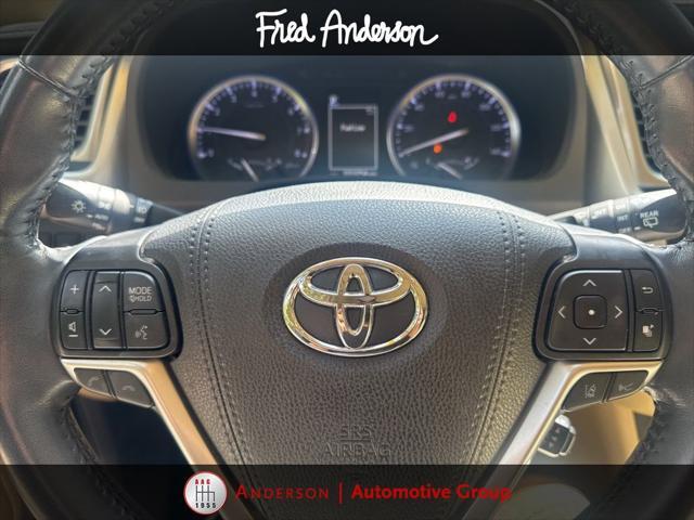 used 2019 Toyota Highlander car, priced at $26,032