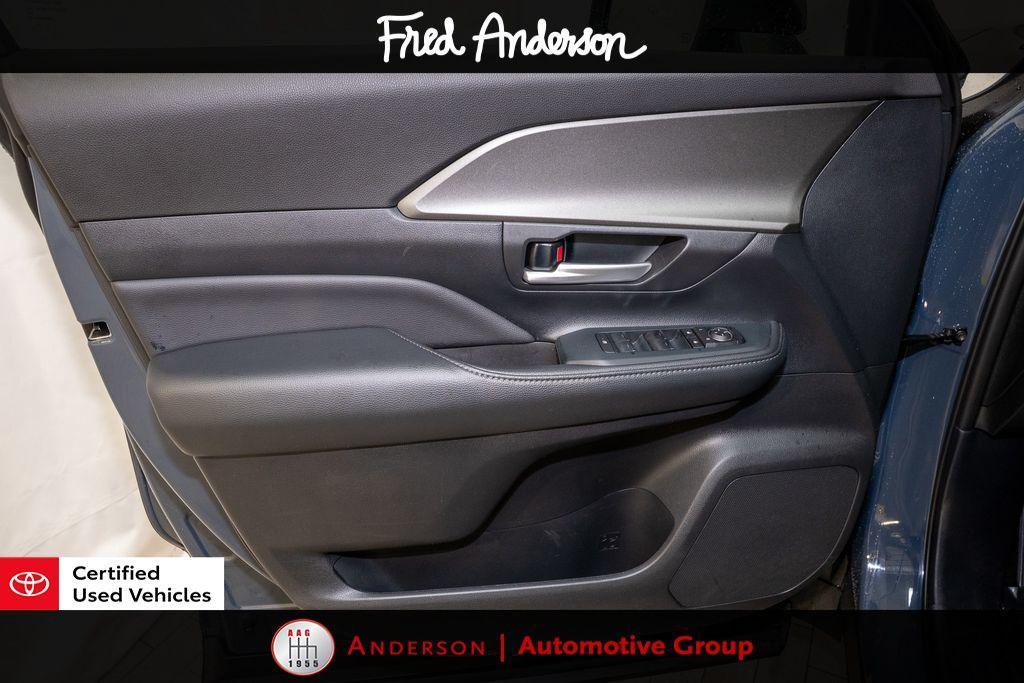 used 2025 Toyota Grand Highlander car, priced at $44,875