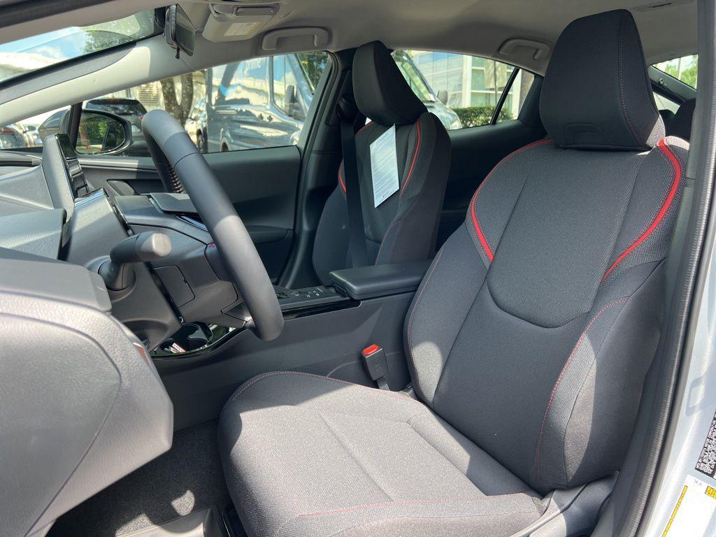 new 2026 Toyota Prius Plug-In Hybrid car, priced at $36,377