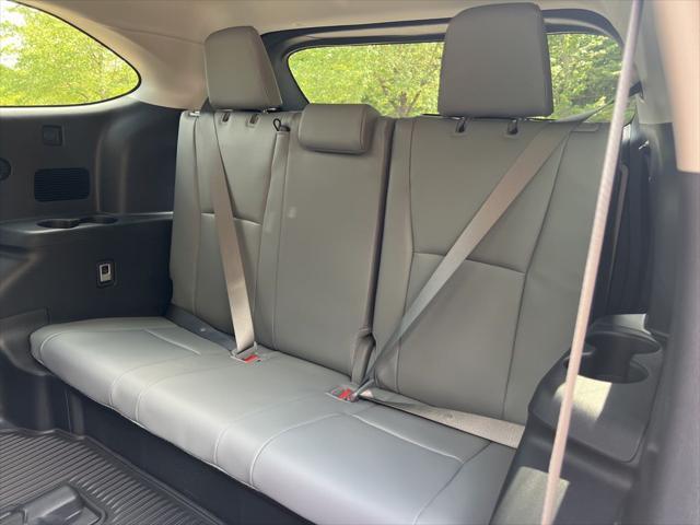 new 2025 Toyota Highlander car, priced at $47,028