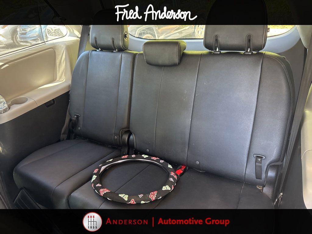 used 2020 Toyota Sienna car, priced at $35,024