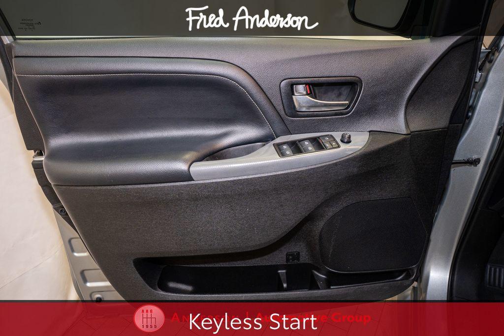 used 2020 Toyota Sienna car, priced at $33,794