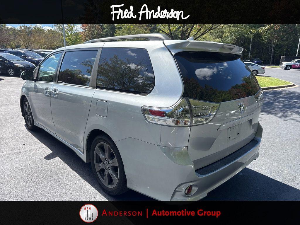 used 2020 Toyota Sienna car, priced at $35,024