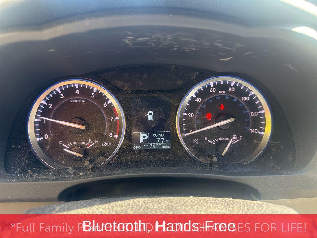 used 2015 Toyota Highlander car, priced at $17,186