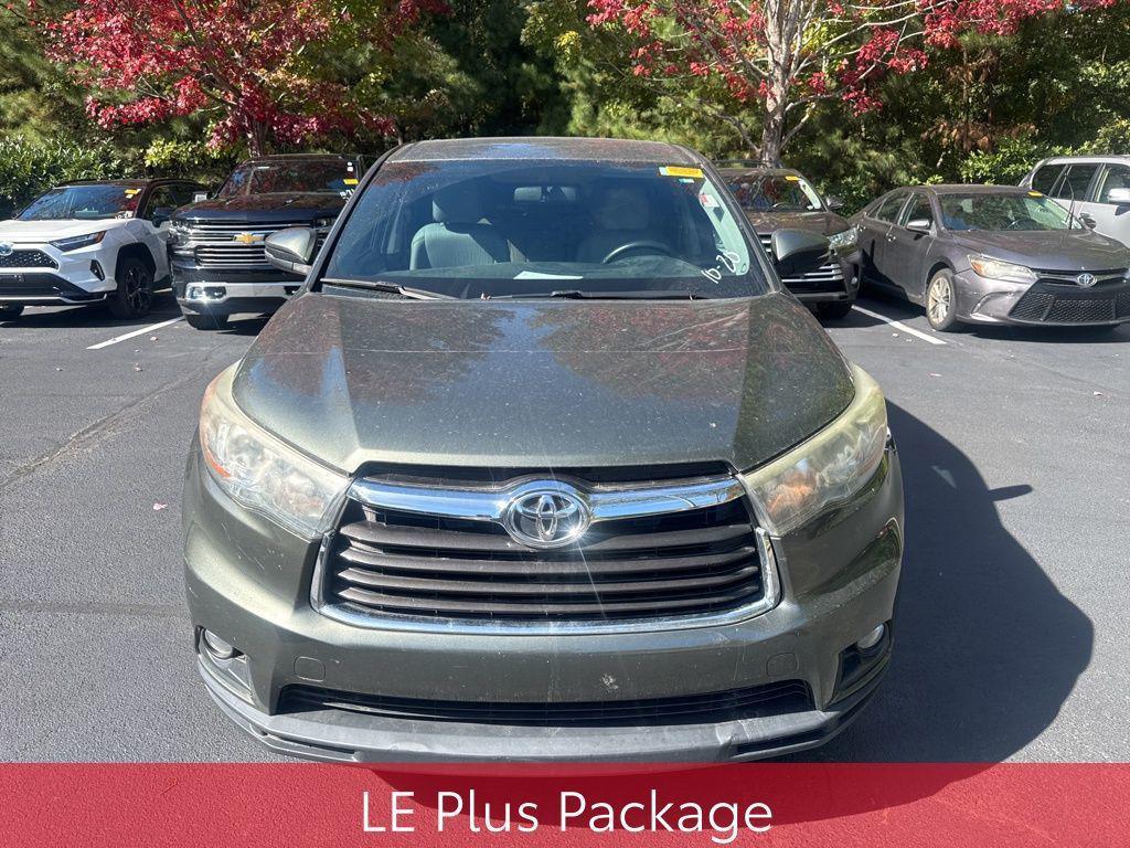 used 2015 Toyota Highlander car, priced at $17,186