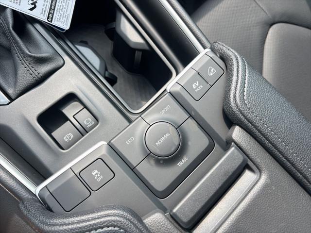 new 2025 Toyota Grand Highlander car, priced at $57,681