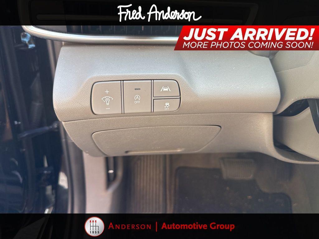 used 2022 Hyundai Elantra car, priced at $16,318