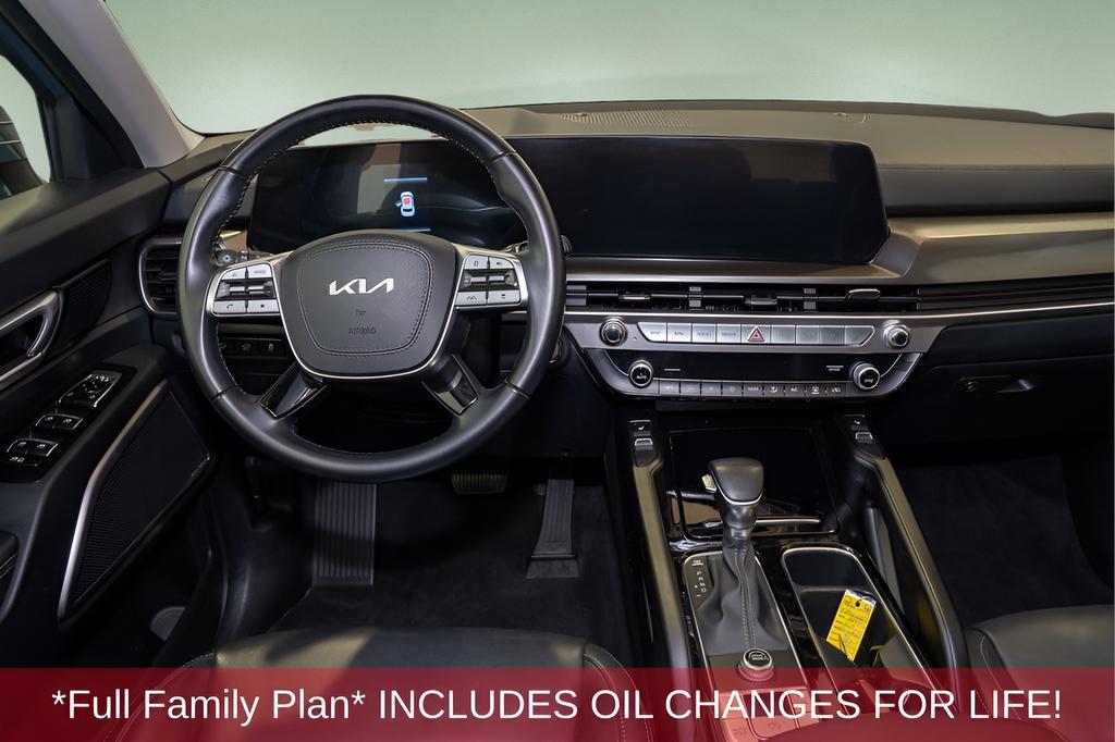 used 2025 Kia Telluride car, priced at $32,106