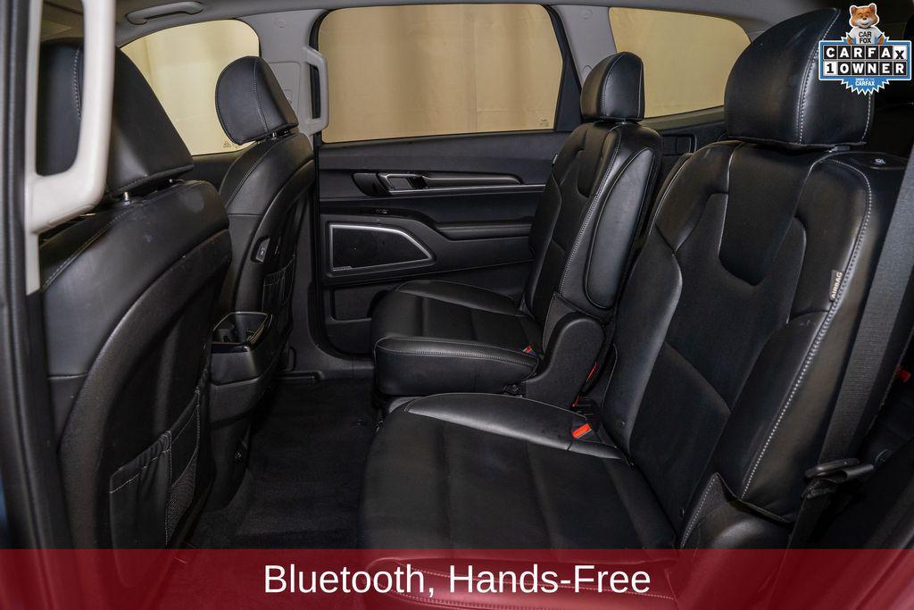 used 2025 Kia Telluride car, priced at $32,106